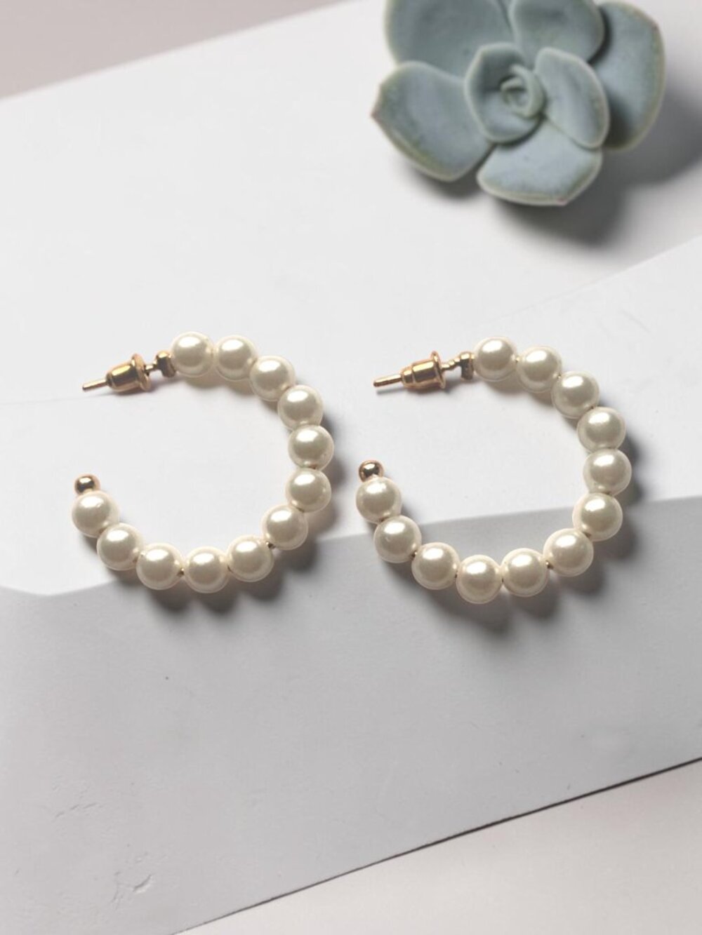 NEW PEARL HOOP EARRINGS —GOLD TONE • 1.5” HOOPS Costume Jewelry Women's Earrings